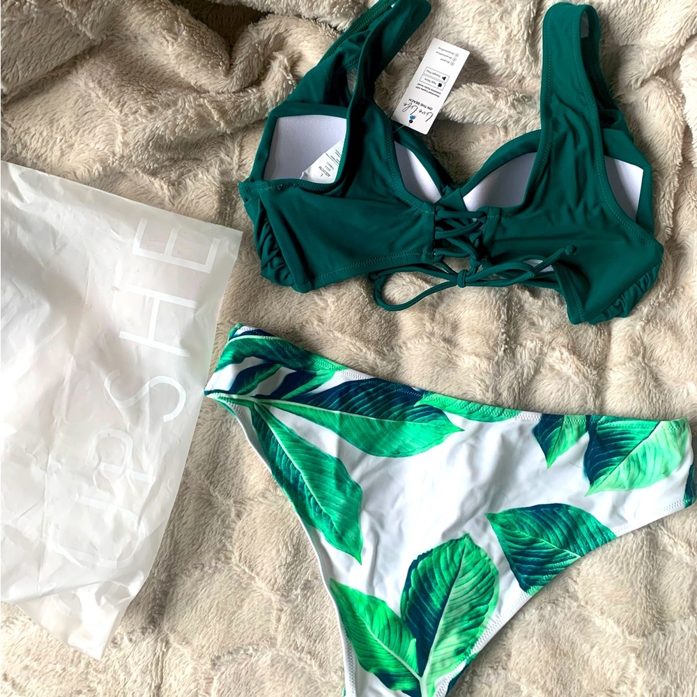 Gorgeous brand new CUPSHE bikini. Large. Amazing fabric. Super comfy